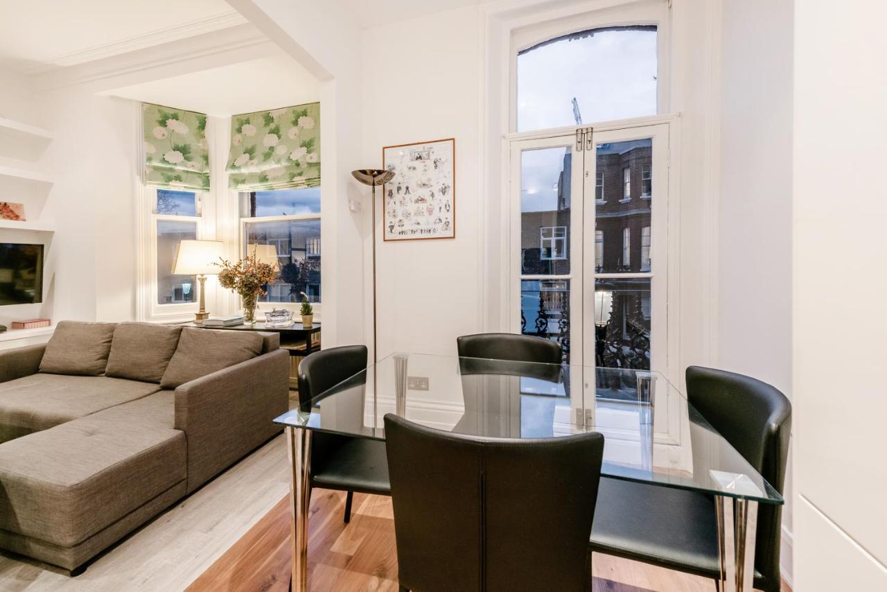 Lovely 2 Bedroom Flat In The Heart Of Chelsea Londres Extérieur photo