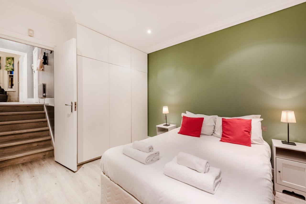 Lovely 2 Bedroom Flat In The Heart Of Chelsea Londres Extérieur photo