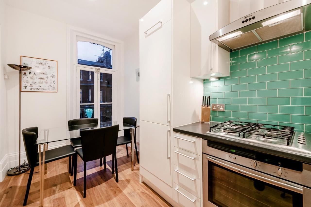 Lovely 2 Bedroom Flat In The Heart Of Chelsea Londres Extérieur photo